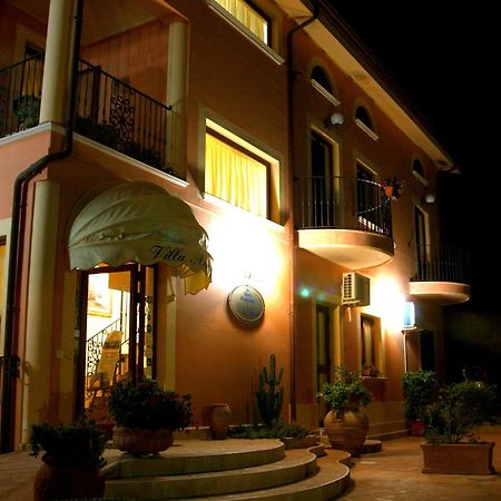 Villa Aurora Le Castella  Luaran gambar